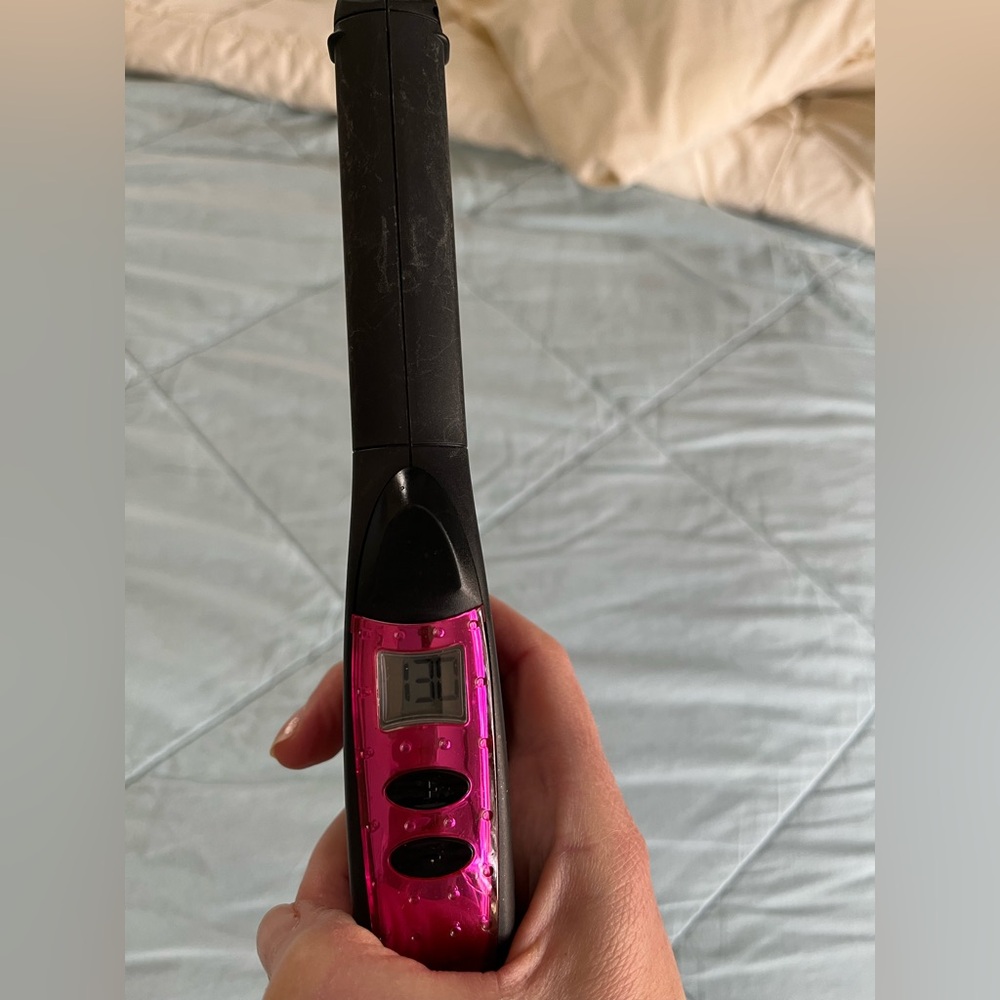 Conair Infiniti Pro Black and Pink Hair Straightener w/ Adjustable Temp - Picture 5 of 6